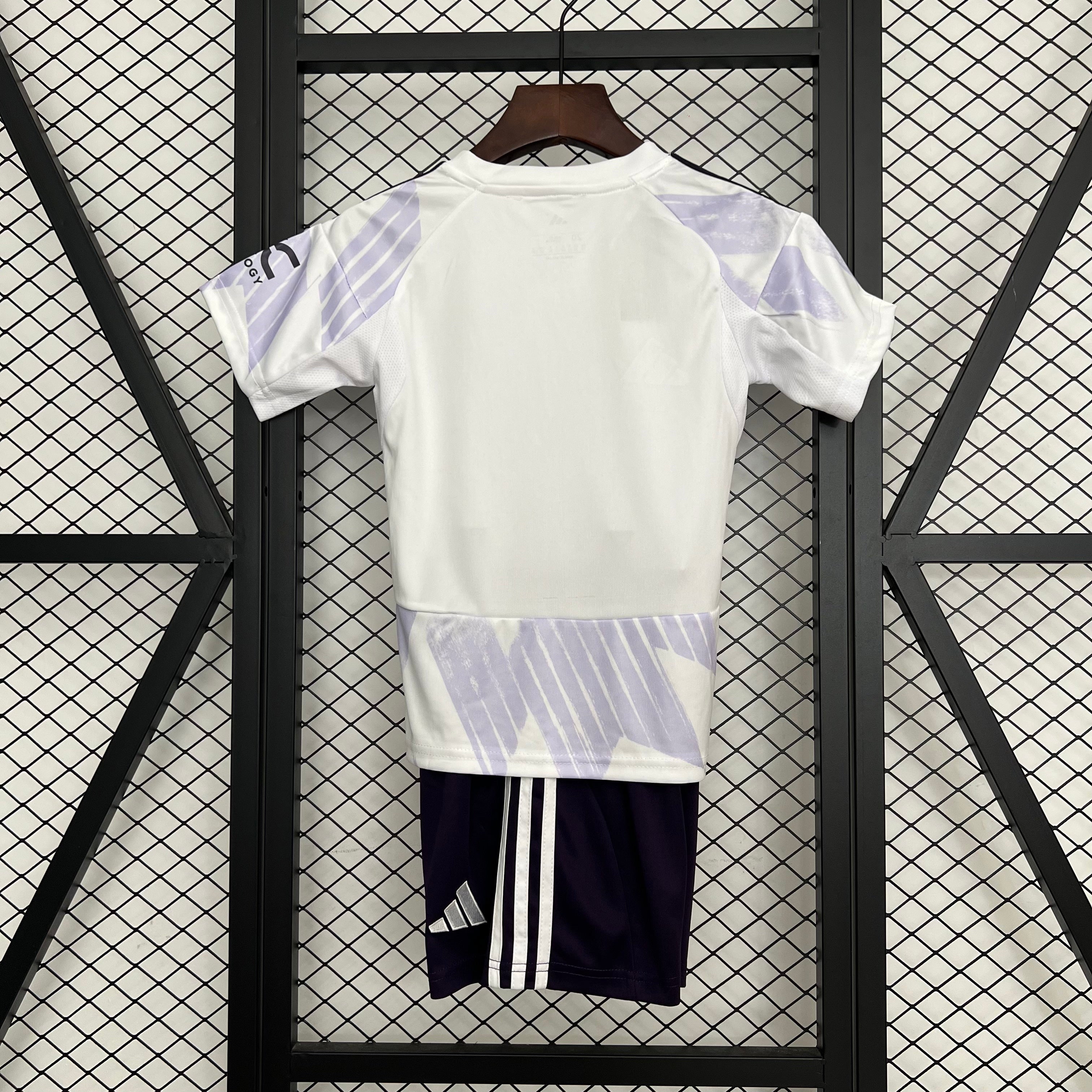 Kit Enfant Manchester United 25/26