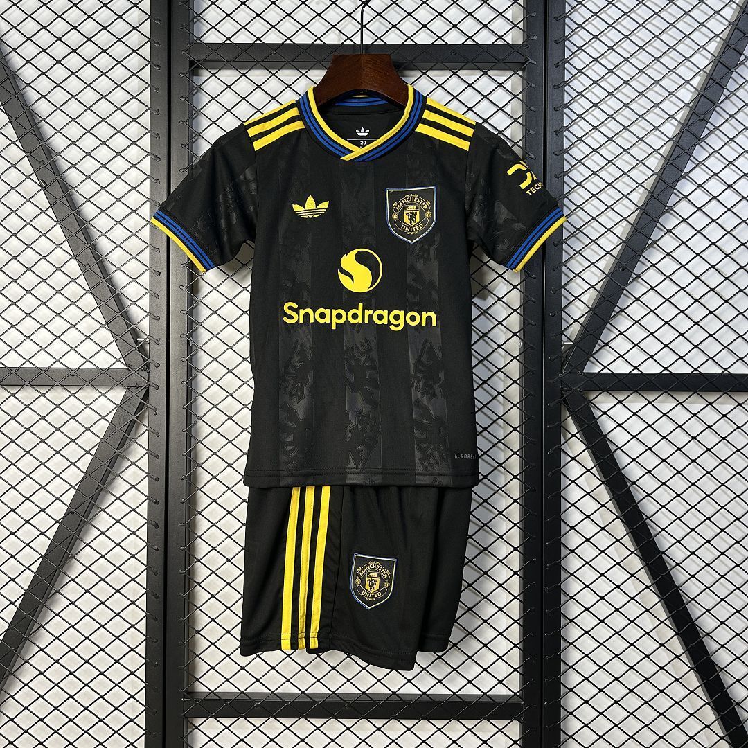 Kit Enfant Manchester United 25/26